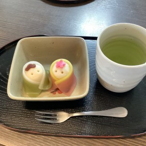 雛飾りめぐり