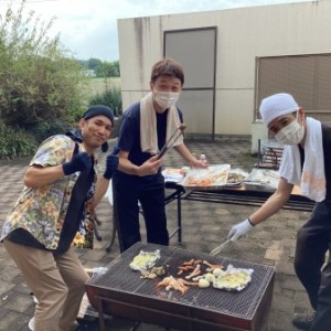 園内バイキング